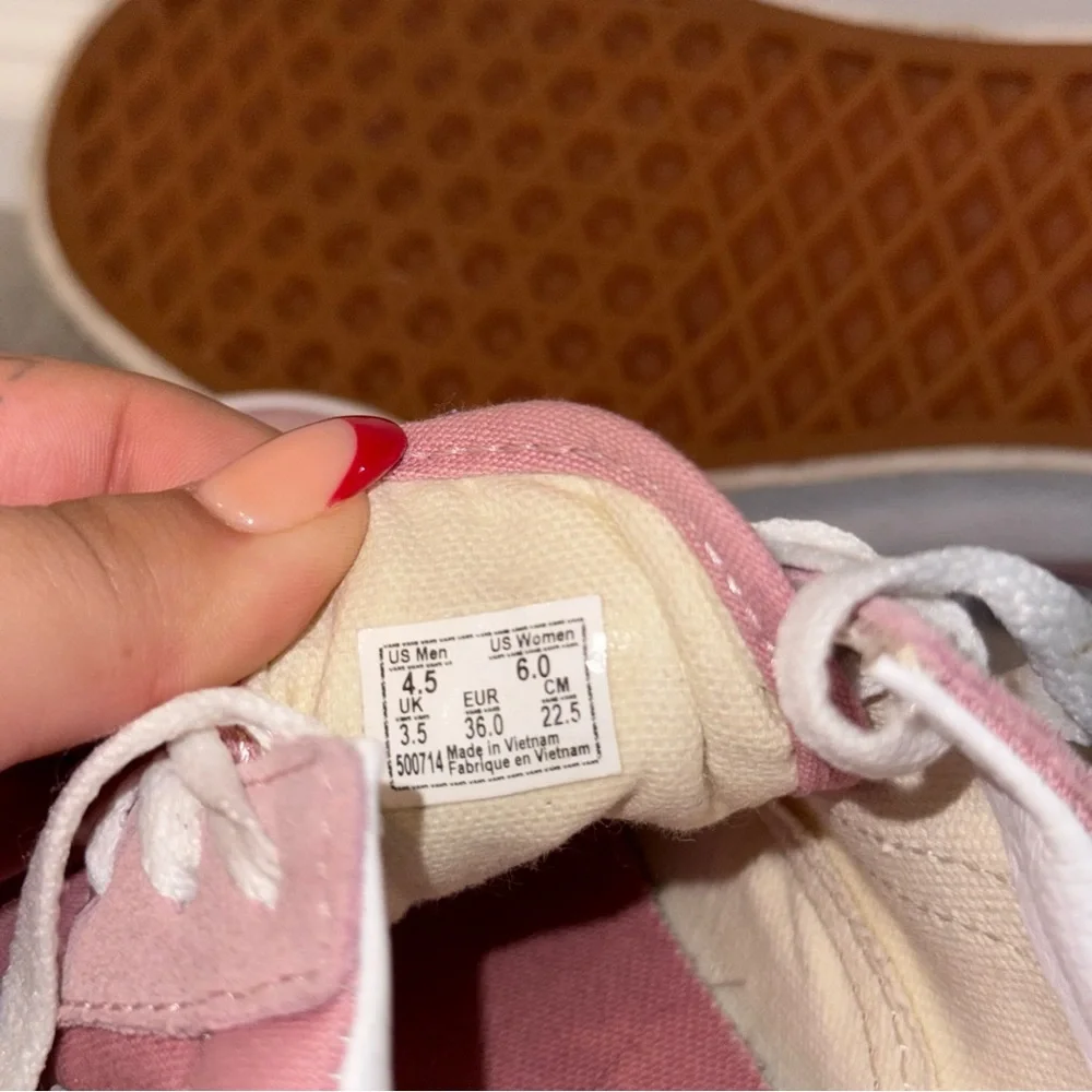 Old Skool Shoe Dawn Pink / True White Size 4.5 Men / 6 Women - Picture 7 of 7